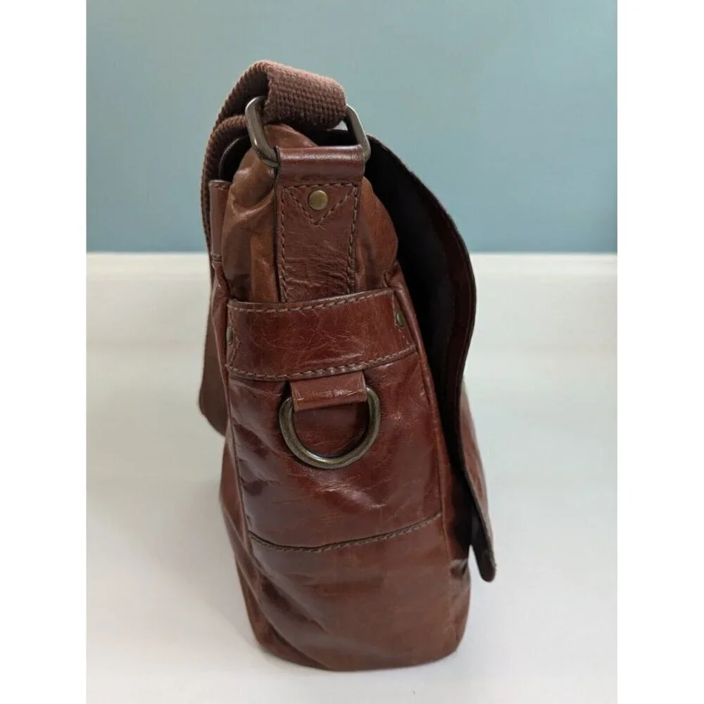 Fossil Vintage Brown Leather Crossbody Satchel Bag